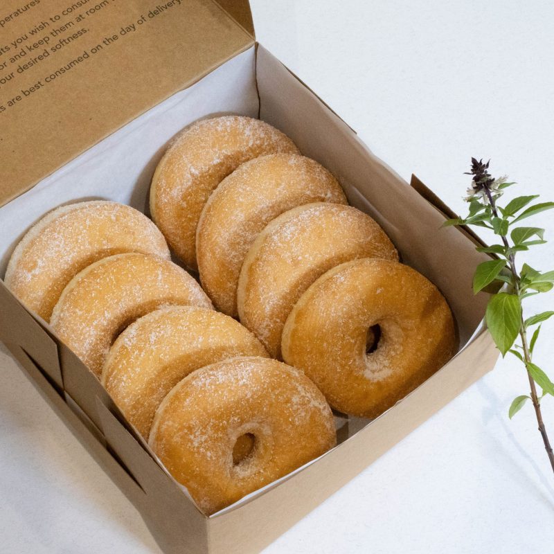 Box of 8 |"Timeless and Iconic" Classics